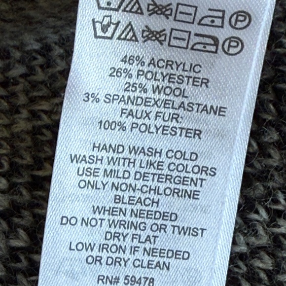 Cynthia Rowley Black/White Argyle Cardigan w Removable Faux Fur Collar Medium - Picture 11 of 12